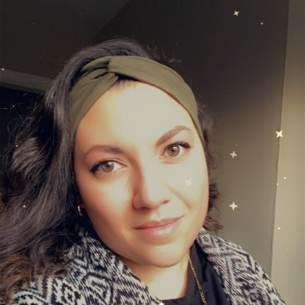 Meet your Posher, Sandra